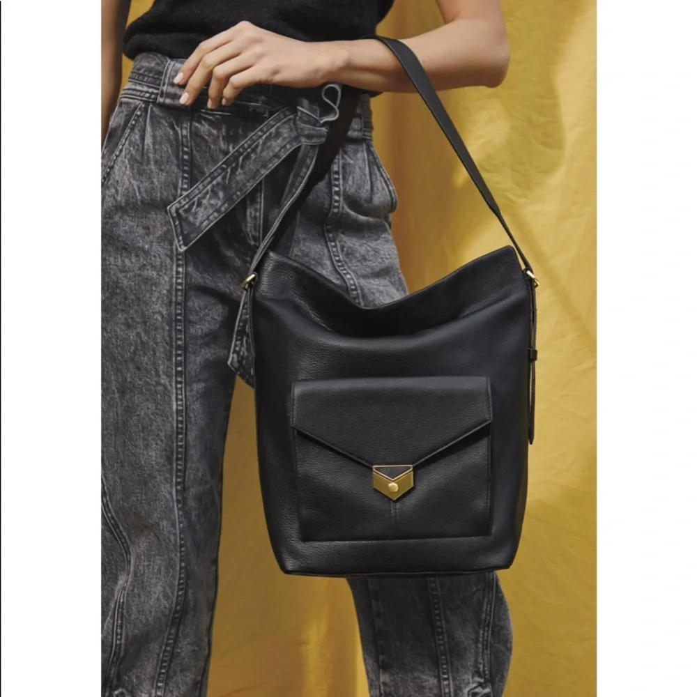 Stella & Dot | Black Leather Covet Bucket Bag - Picture 2 of 12